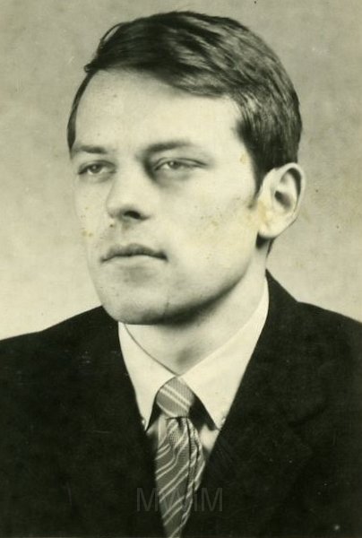 KKE 4620.jpg - Fot. Portret. Andrzej Jarzynowski – brat Marii Jolanta Mierzejewskiej (z domu Jarzynowska), Olsztyn, lata 70-te XX wieku.